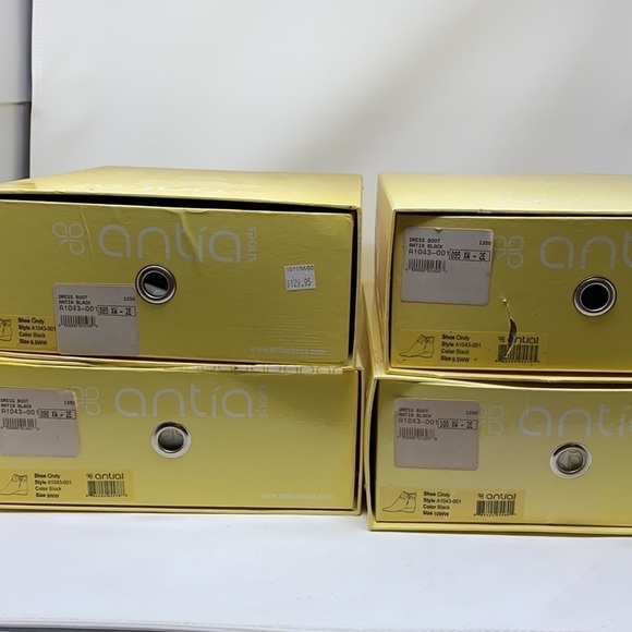 Antia Women's black leather Cindy ankle boots XWIDE - Picture 7 of 7